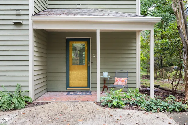 $419,000 | 1209 C Hillsborough Road, Chapel Hill, NC 27516