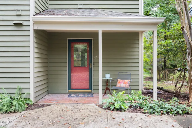 $419,000 | 1209 C Hillsborough Road, Chapel Hill, NC 27516