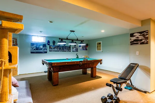 $565,000 | 55 Fire Road 4, Warren, ME 04864