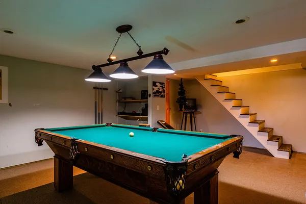 $565,000 | 55 Fire Road 4, Warren, ME 04864