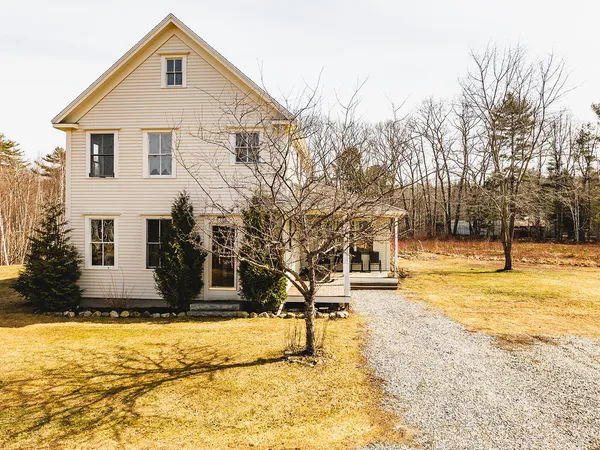 $565,000 | 55 Fire Road 4, Warren, ME 04864