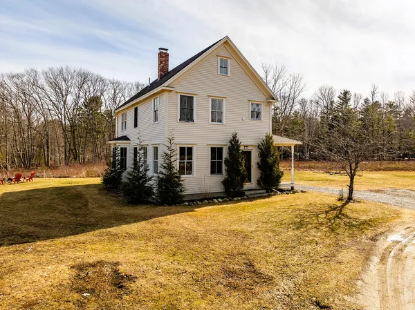 $565,000 | 55 Fire Road 4, Warren, ME 04864