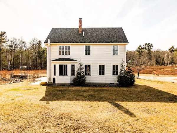$565,000 | 55 Fire Road 4, Warren, ME 04864