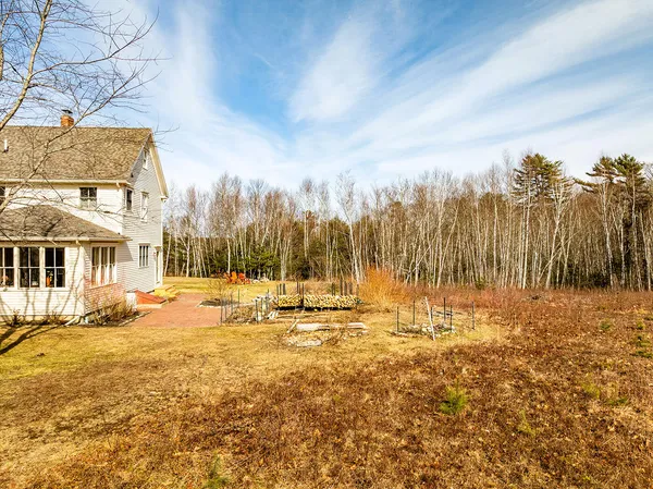 $565,000 | 55 Fire Road 4, Warren, ME 04864