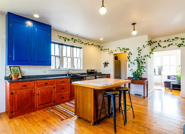 $565,000 | 55 Fire Road 4, Warren, ME 04864