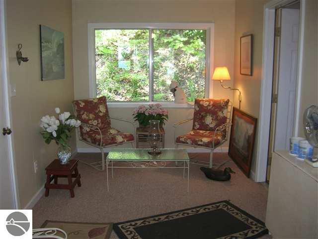 12051 Bluff Road Traverse City, MI 49686 - Photo 12 of 25 1736386-11.JPG