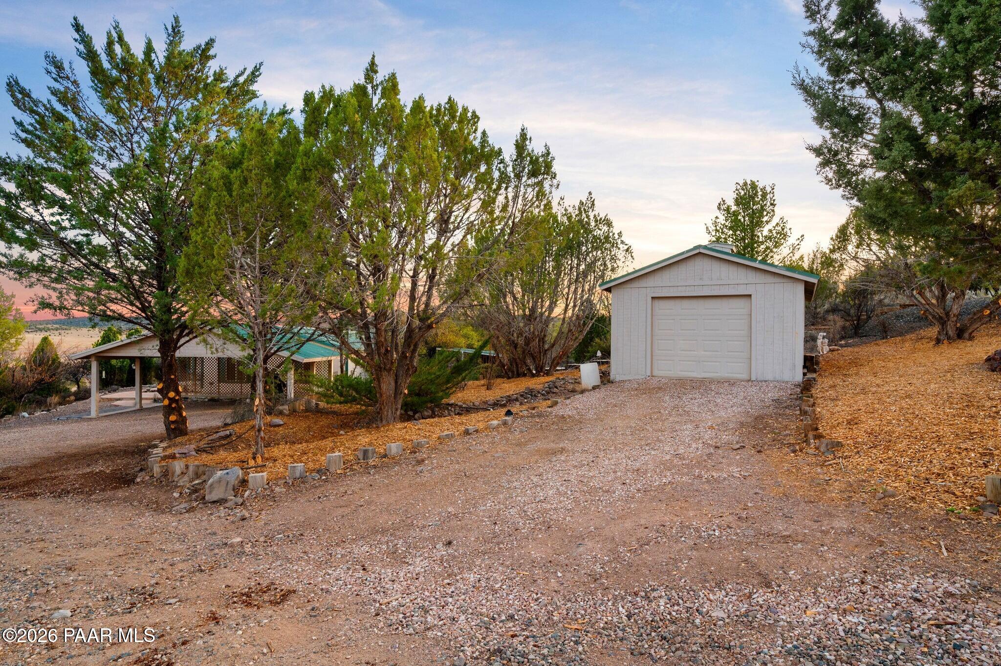 21355 Shotgun Ridge Road Paulden, AZ 86334 - Photo 24 of 33 21355 Shotgun Ridge Rd