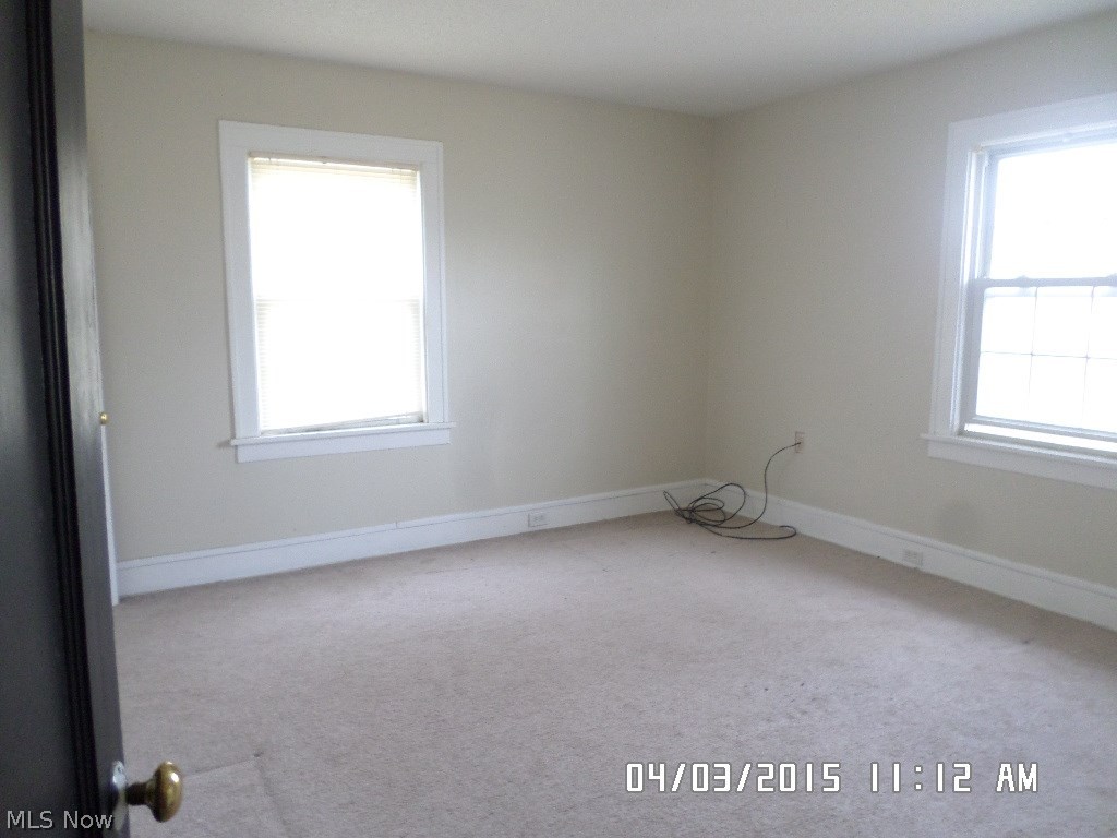 1069 Nela View Road Cleveland Heights, OH 44112 - Photo 8 of 12 Gallery Image 8