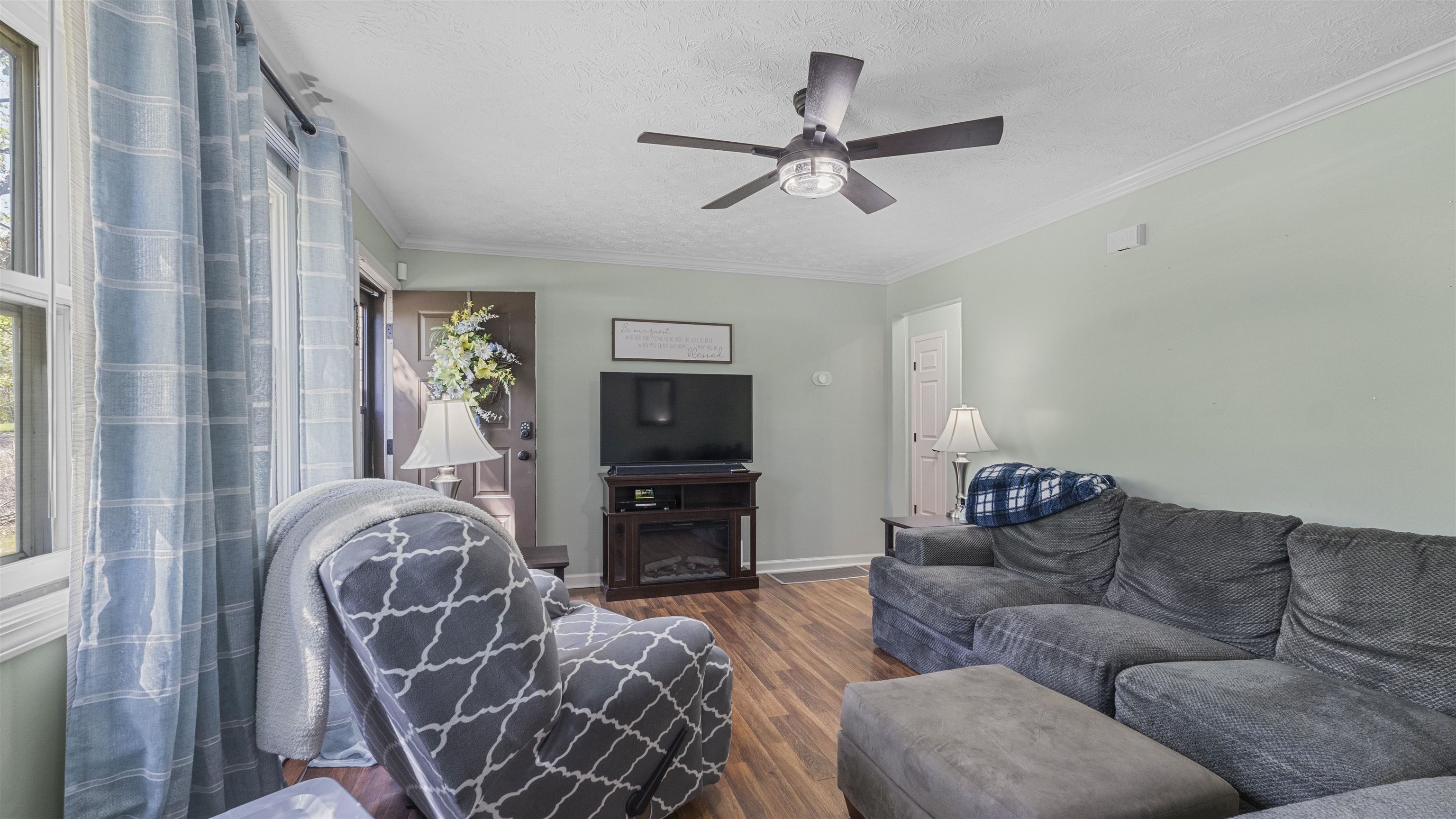 8026 Hall Ridge Road Ashland, KY 41102 - Photo 9 of 31 Gallery Image 9