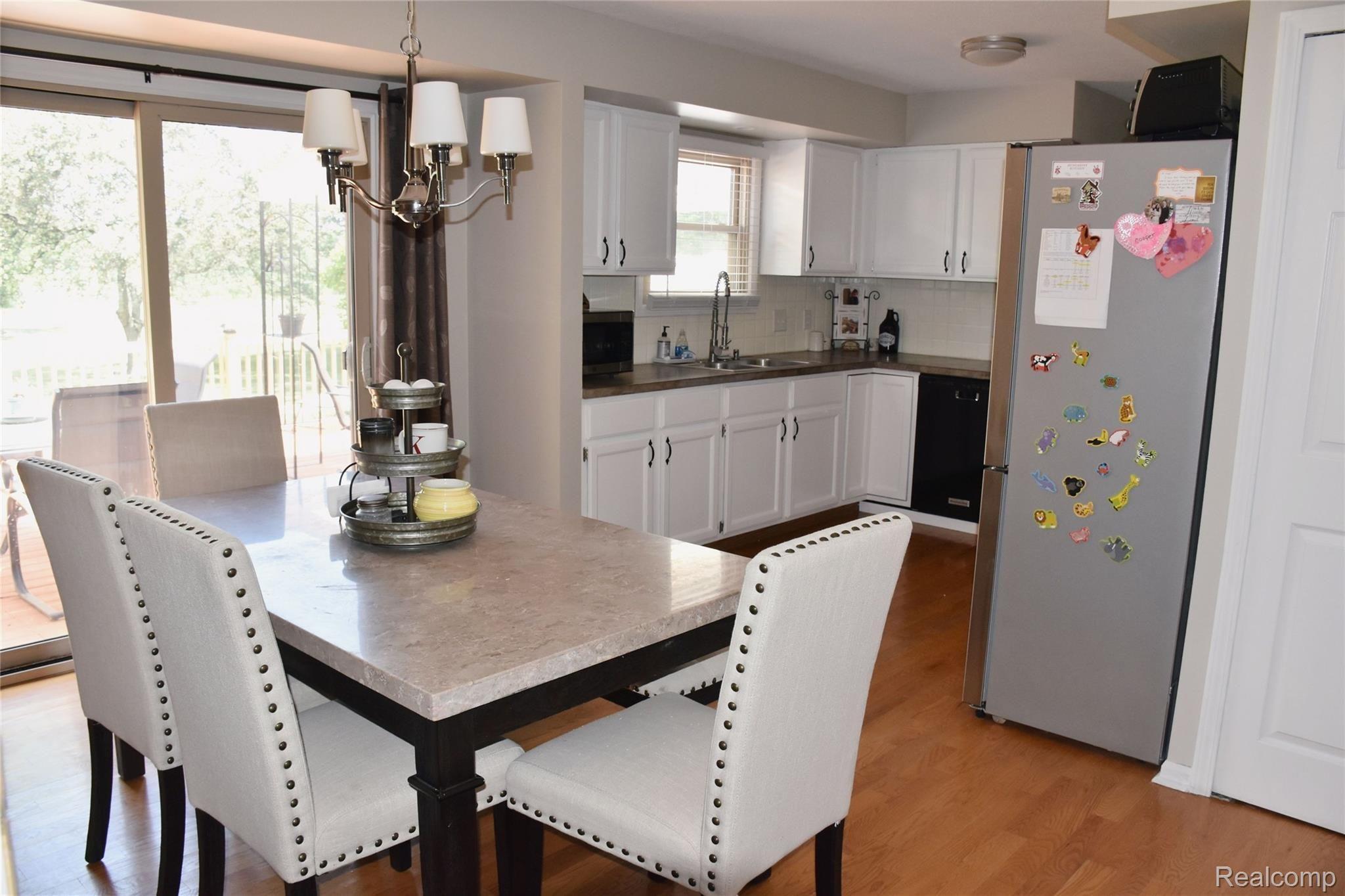 8378 Potter Road Flushing, MI 48433 - Photo 7 of 31 G.jpg