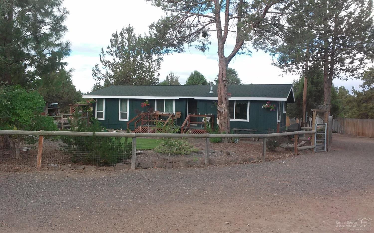 13070 Southwest Chipmunk Road Terrebonne, OR 97760 - Photo 1 of 25 Primary Photo