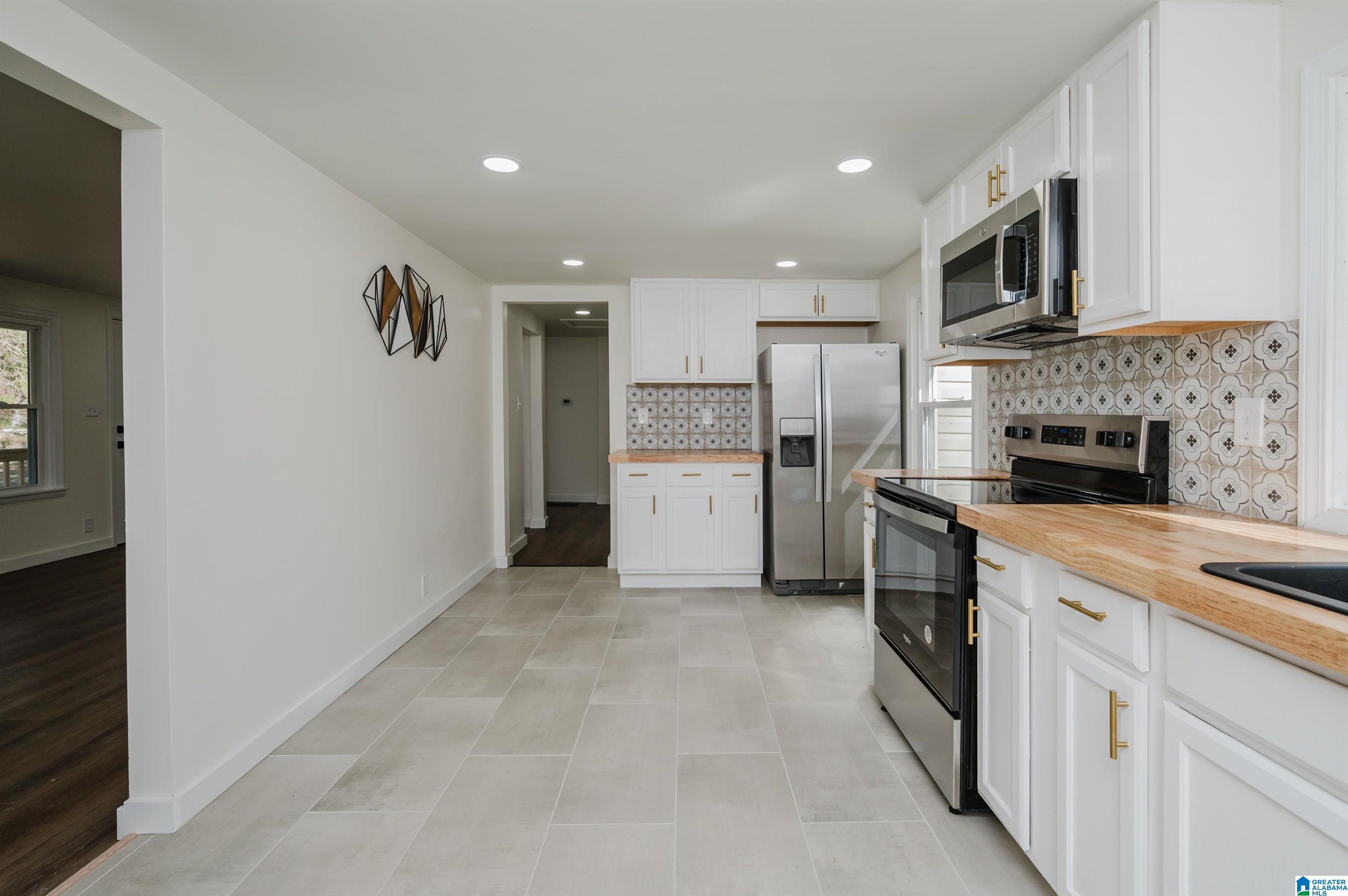 6709 Mcduffie Road Pinson, AL 35126 - Photo 22 of 47