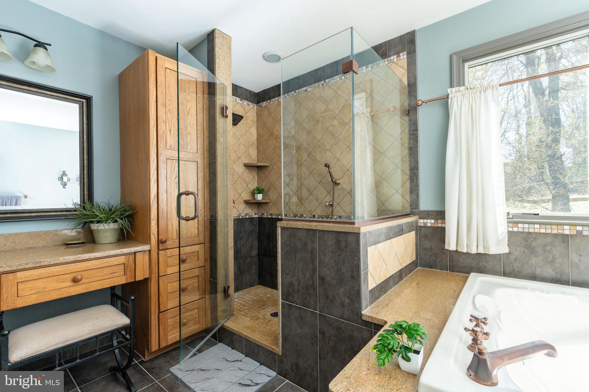 583 Lake Boulevard Lindenwold, NJ 08021 - Photo 25 of 51 a bathroom with a tub shower and sink