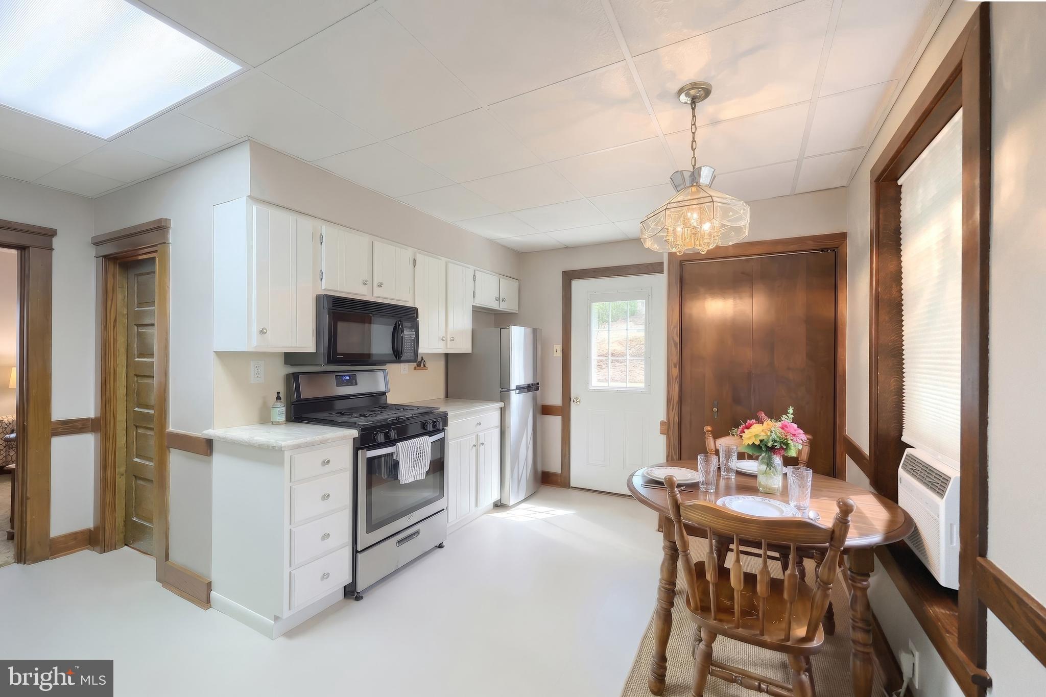 8 North Fourth Street Mount Wolf, PA 17347 - Photo 21 of 45