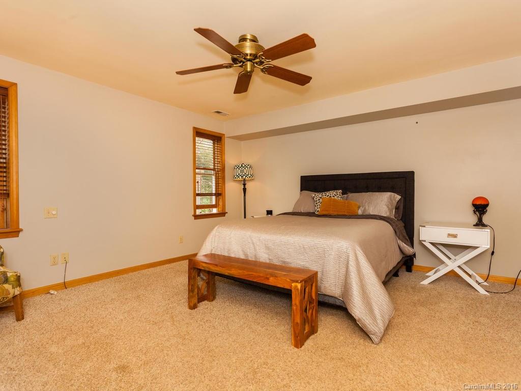 17 Bee Ridge Road Asheville, NC 28803 - Photo 15 of 24 Gallery Image 15