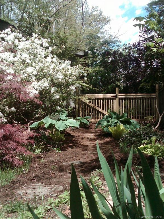 17 Bee Ridge Road Asheville, NC 28803 - Photo 21 of 24 Gallery Image 21