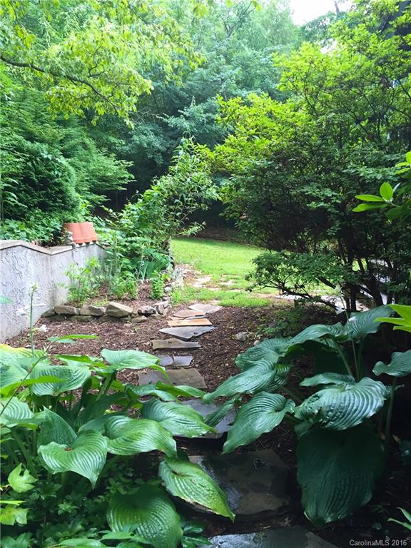 17 Bee Ridge Road Asheville, NC 28803 - Photo 24 of 24 Gallery Image 24