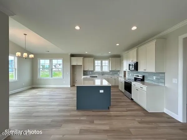 $505,000 | 757 Aria Lane, Hubert, NC 28539