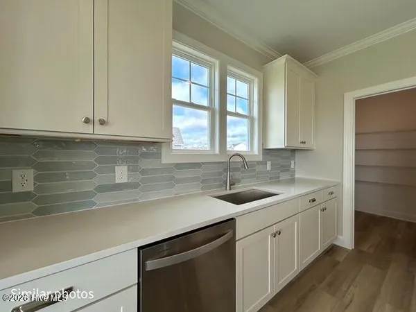 $505,000 | 757 Aria Lane, Hubert, NC 28539