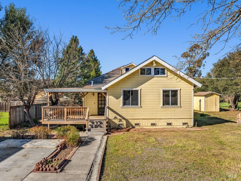 4785 Highway 12 Santa Rosa, CA 95409 - Photo 54 of 80 a front view of a house with a yard