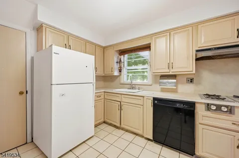 $799,000 | 27 Knollwood Road, Morristown, NJ 07960