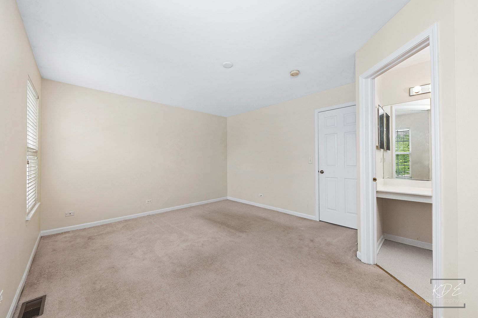 2640 Idaho Road, Unit 2640 Naperville, IL 60564 - Photo 12 of 26