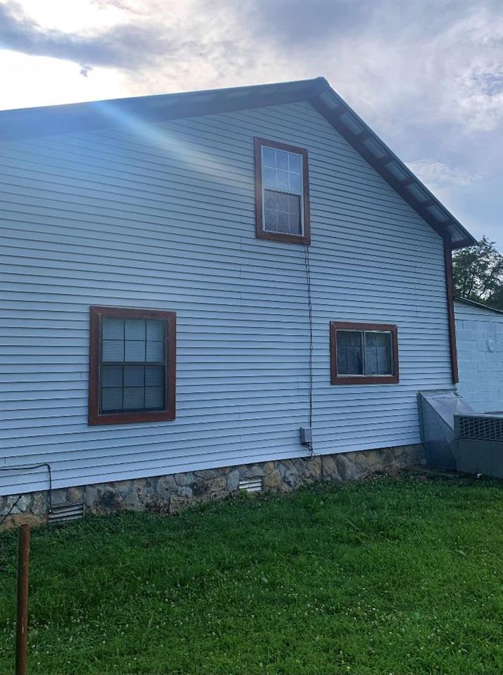511 Cothran Road Hohenwald, TN 38462 - Photo 3 of 16 Gallery Image 3