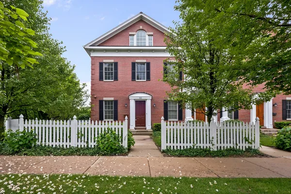 $8,200 | 932 Westmoor Road, Winnetka, IL 60093