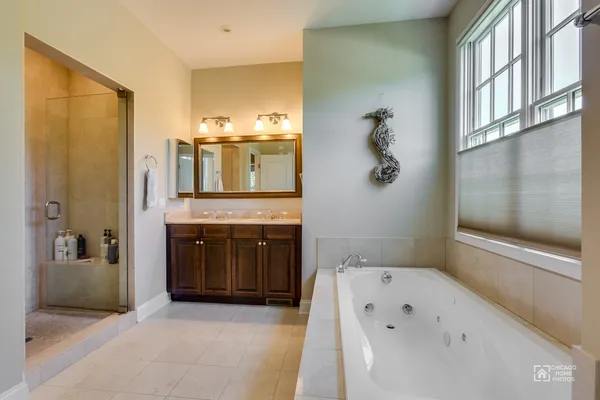 $8,200 | 932 Westmoor Road, Winnetka, IL 60093