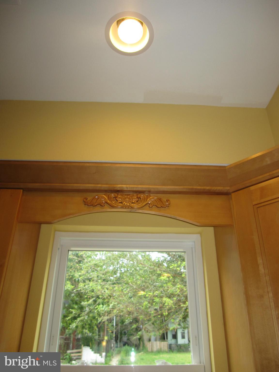 1410 North Bond Street Baltimore, MD 21213 - Photo 12 of 30 Kitchen