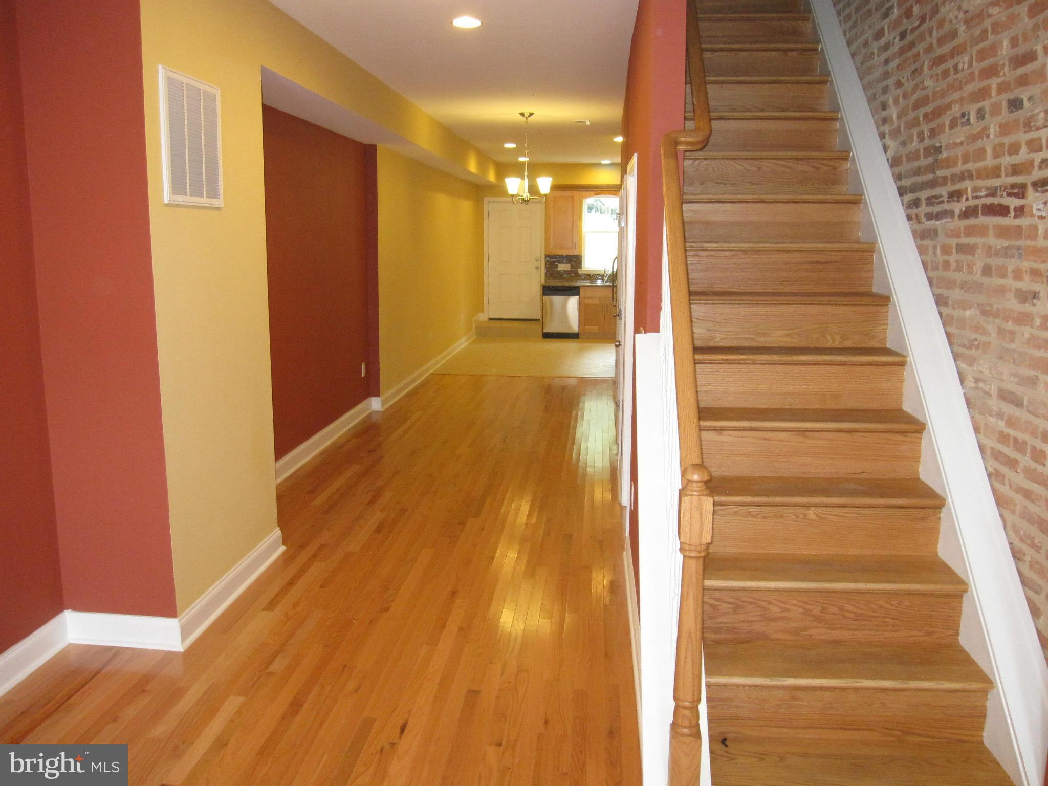 1410 North Bond Street Baltimore, MD 21213 - Photo 4 of 30 Dining Room