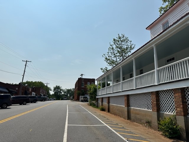 171 East Main Street Pendleton, SC 29670 - Photo 34 of 40