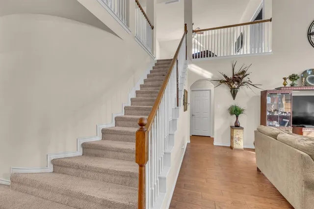 a view of entryway and hall