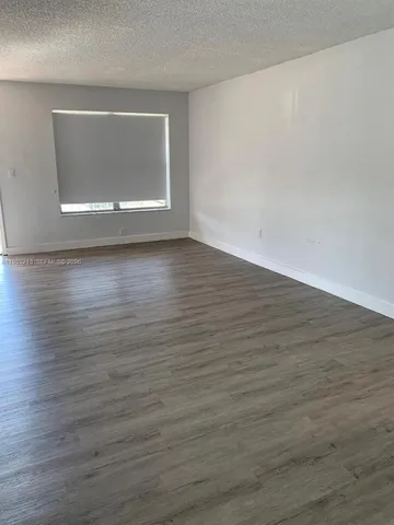 $1,400 | 271 Northwest 177th Street, Unit B117, Miami Gardens, FL 33169