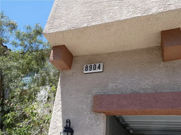 $1,950 | Undisclosed Address, Las Vegas, NV 89149