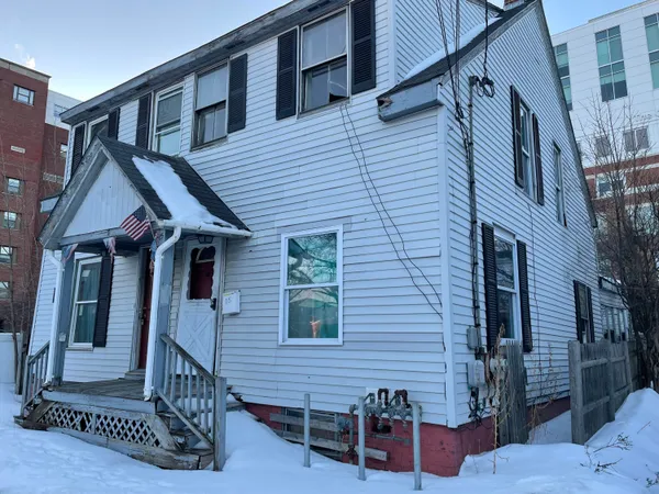 $475,000 | 15-17 Russell Street, Portland, ME 04102