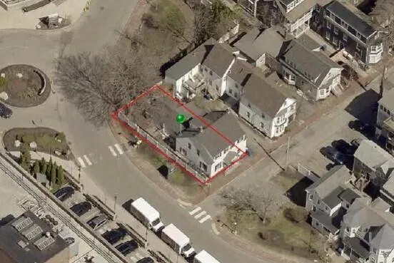 $475,000 | 15-17 Russell Street, Portland, ME 04102