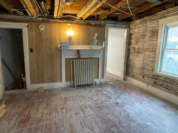 $475,000 | 15-17 Russell Street, Portland, ME 04102