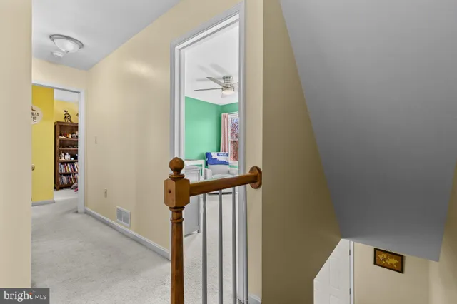 $359,900 | 15 Pine Ridge Circle, Enola, PA 17025