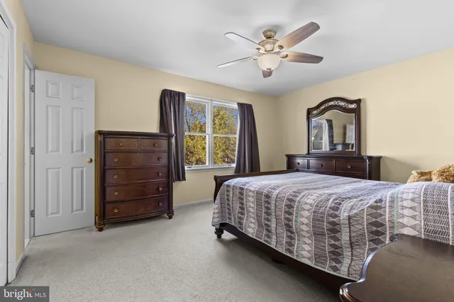 $359,900 | 15 Pine Ridge Circle, Enola, PA 17025