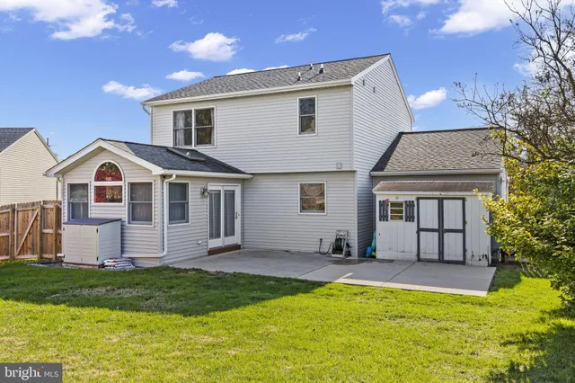 $359,900 | 15 Pine Ridge Circle, Enola, PA 17025