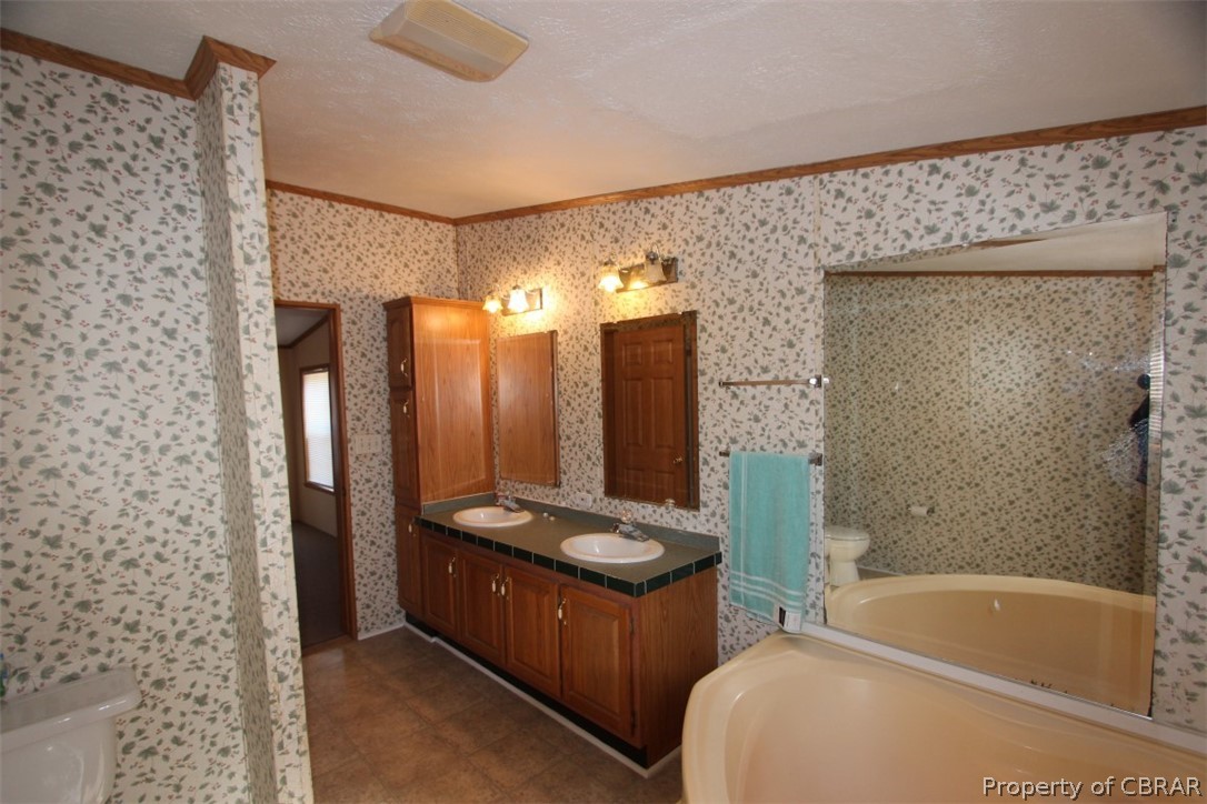 2551 Low Ground Road Hayes, VA 23072 - Photo 21 of 29 Gallery Image 21