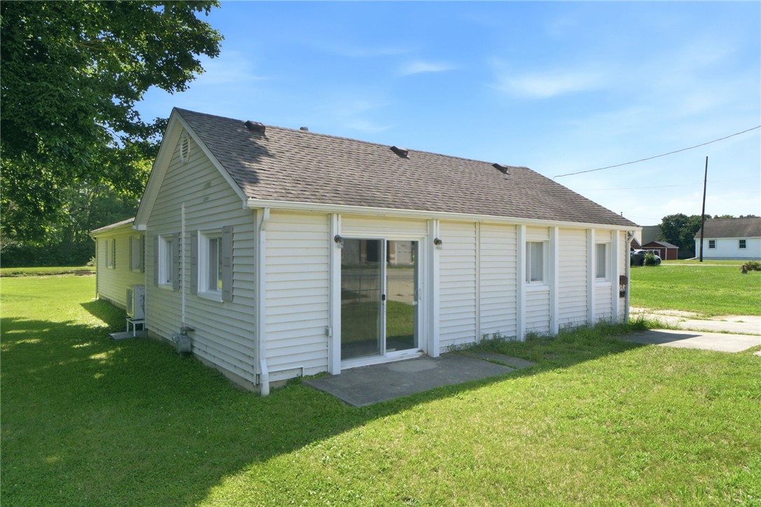 990 South Main Street Springboro, OH 45066 - Photo 3 of 8
