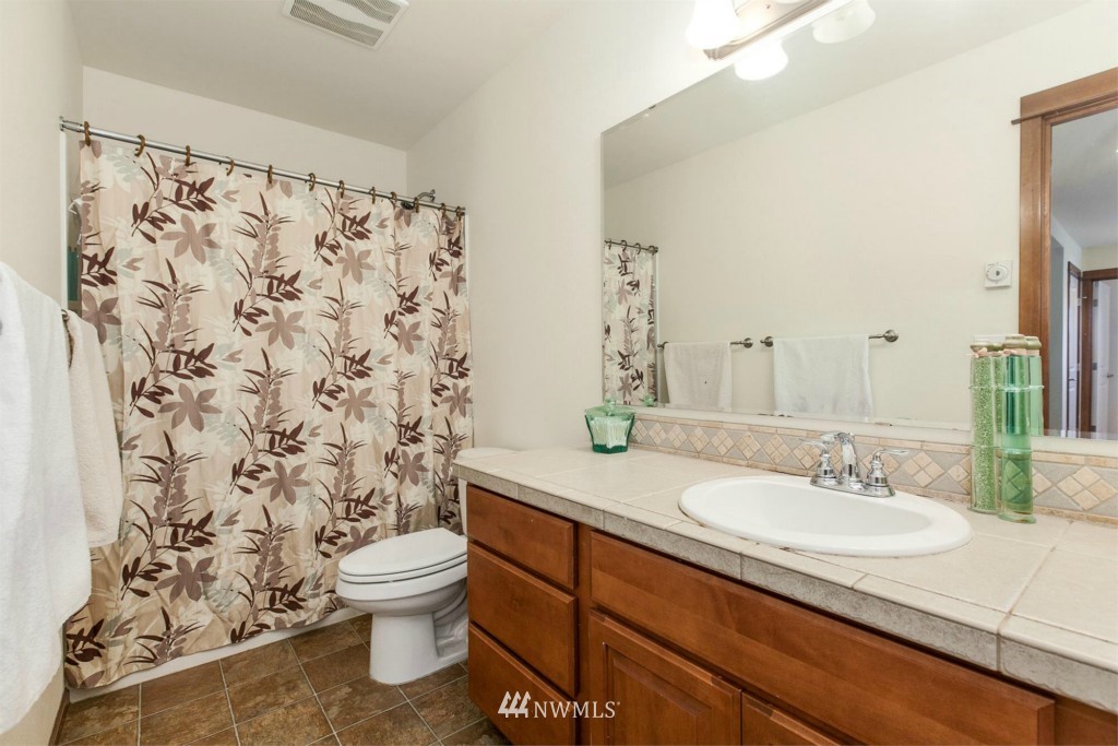 3331 170th Place Southeast Bothell, WA 98012 - Photo 14 of 15