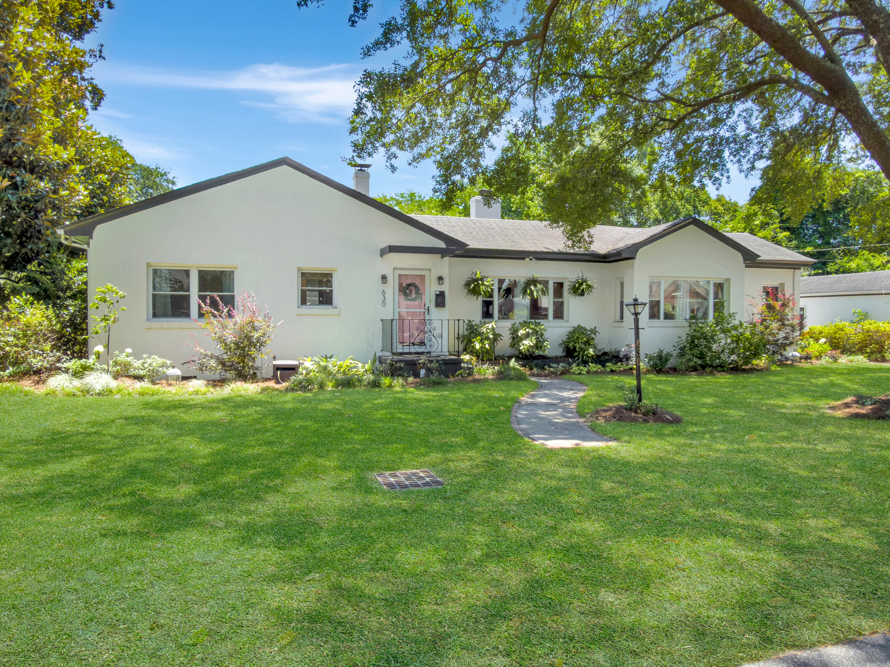 630 Parish Rd