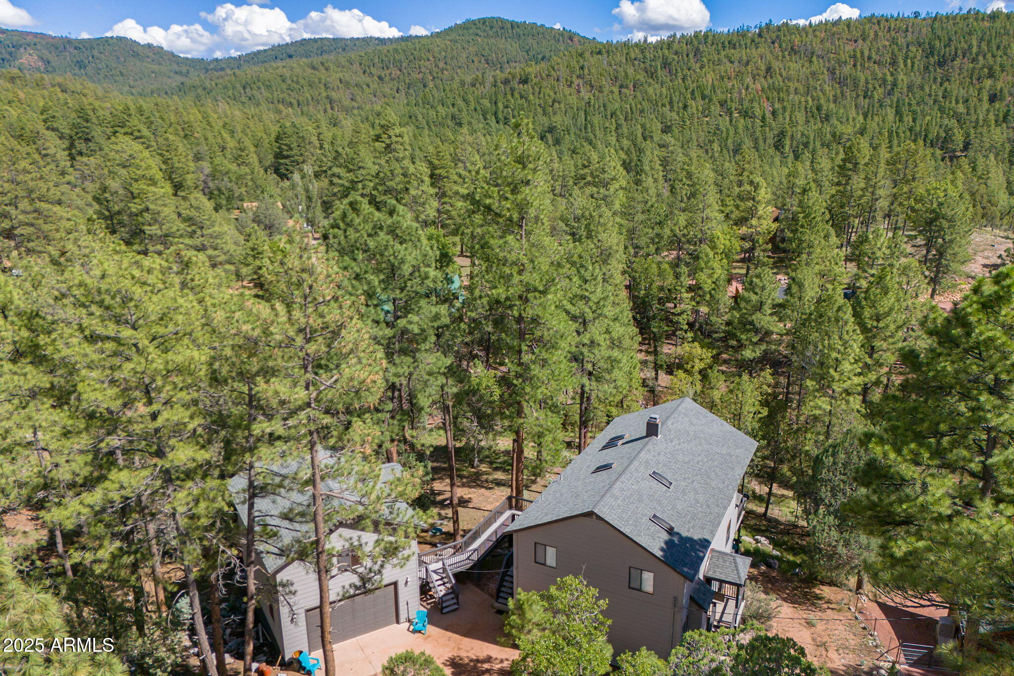 199 South Greystone Circle Payson, AZ 85541 - Photo 78 of 83 an aerial view of a house with a yard
