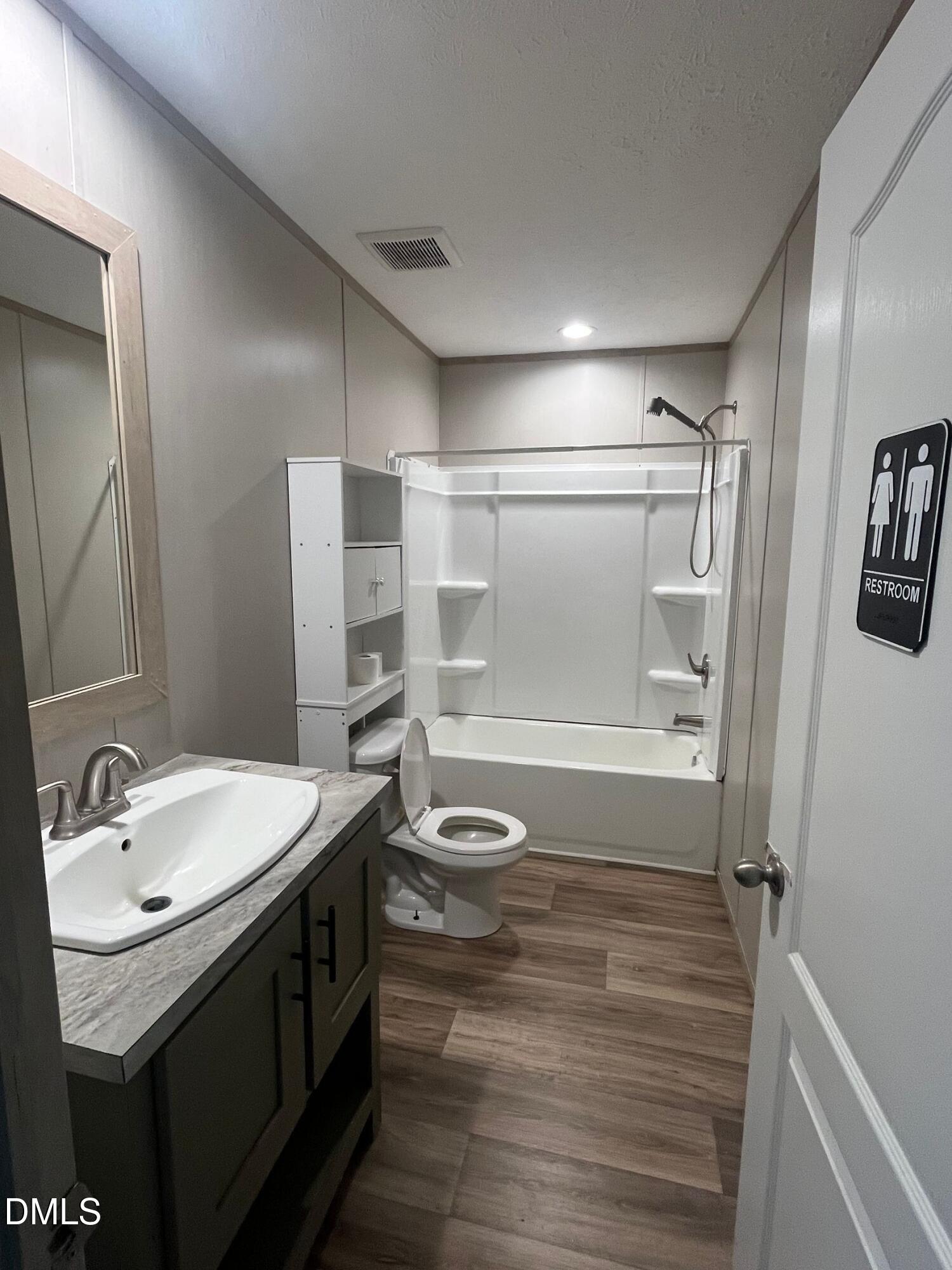 1176 Stanfield Road Burlington, NC 27217 - Photo 24 of 31 .