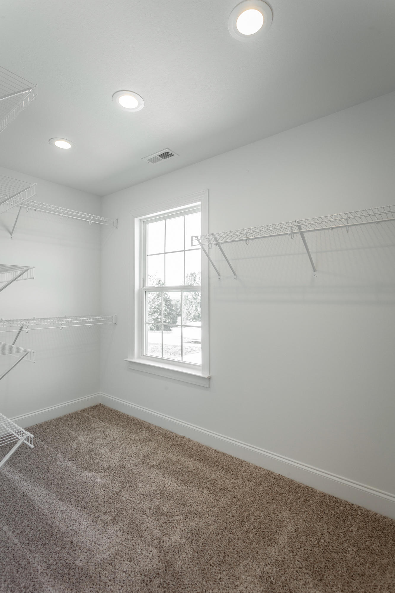 9422 Harrison Bay Road Harrison, TN 37341 - Photo 20 of 42 Master Closet