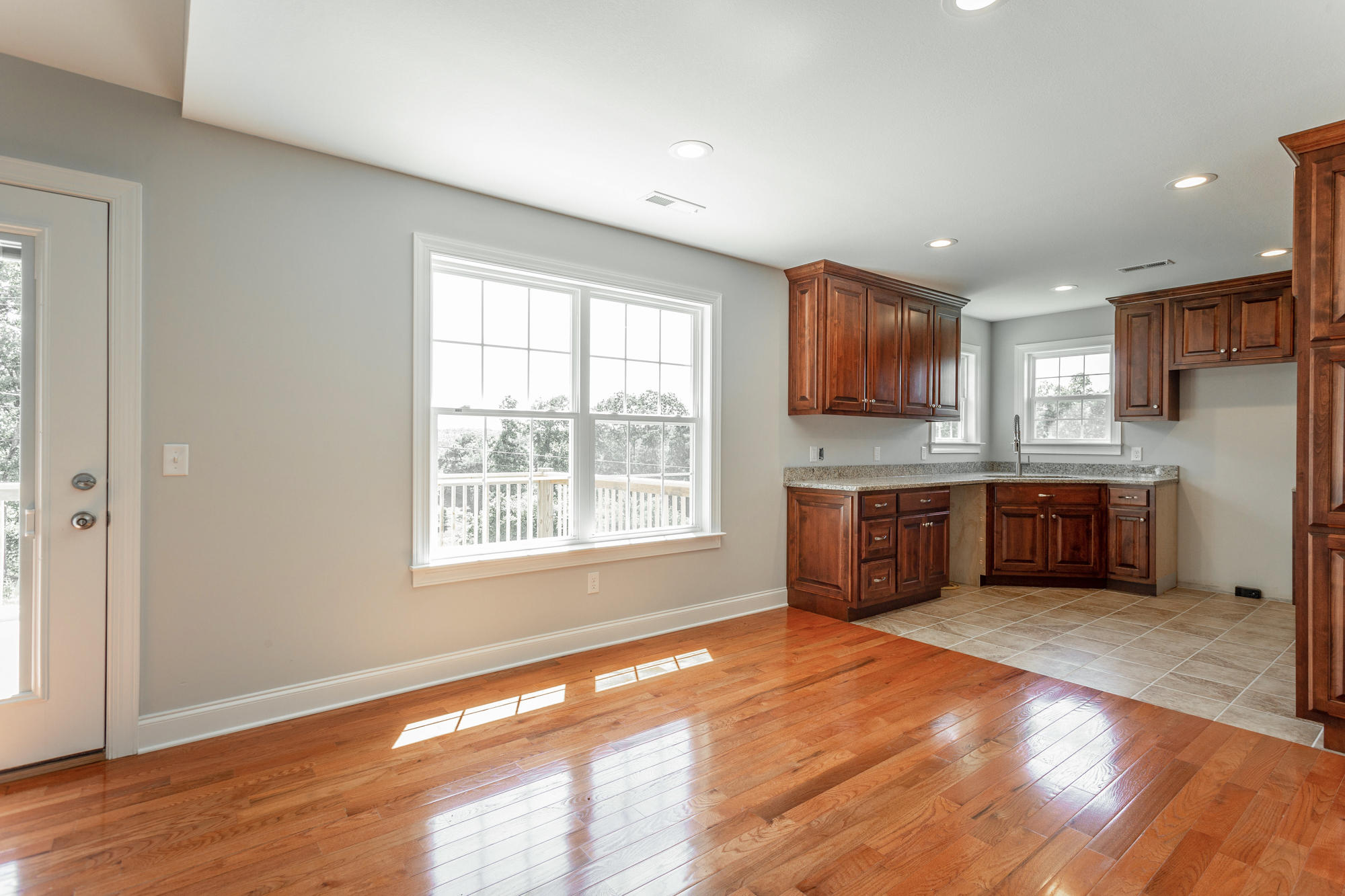 9422 Harrison Bay Road Harrison, TN 37341 - Photo 6 of 42 Dining Room