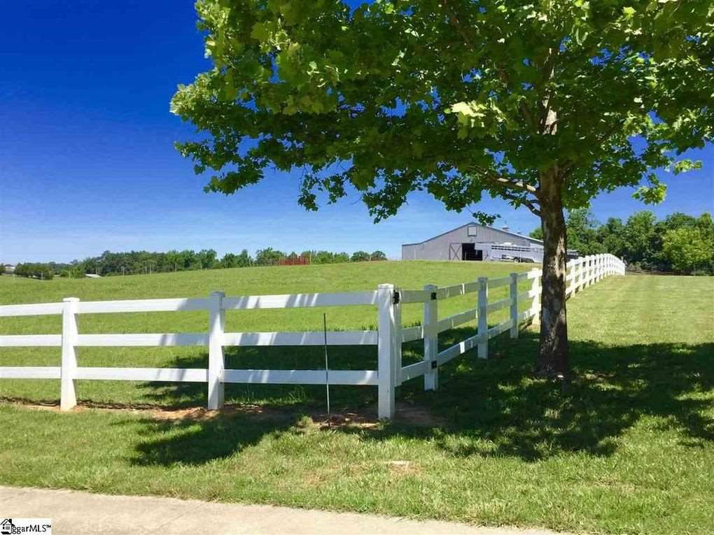 1900 Davis Road Woodruff, SC 29388 - Photo 20 of 23